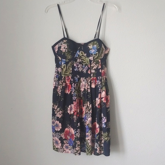 Band of Gypsies | Navy Floral Mini Dress - Picture 3 of 14